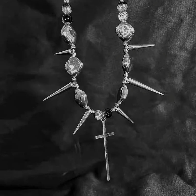 Titanis Rivet Choker