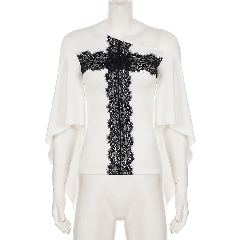 Valdris Cross Top
