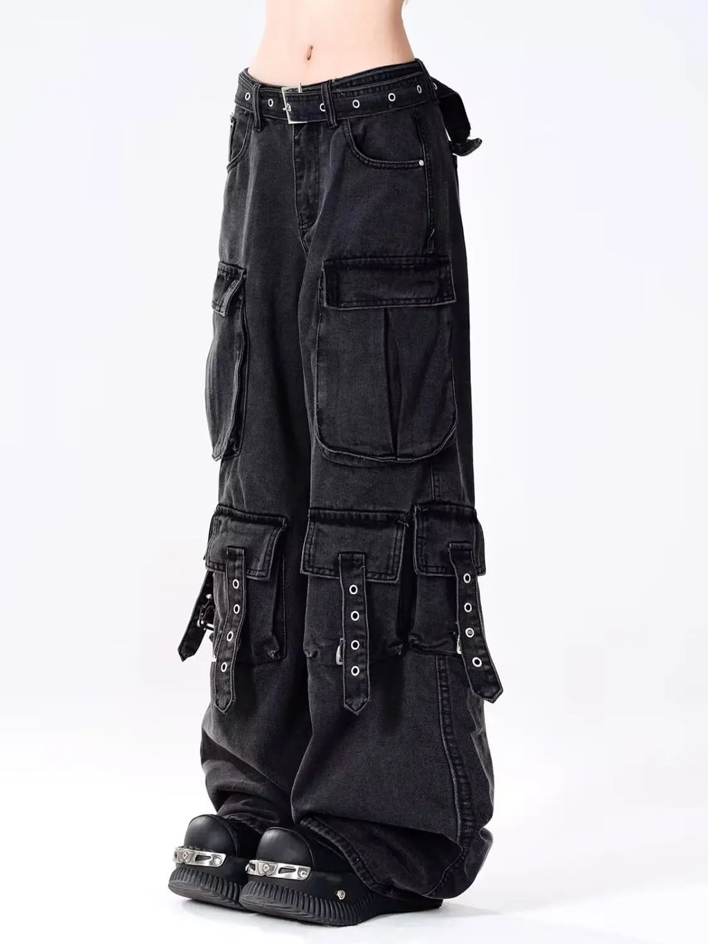 Cyrenne Cargo Jeans