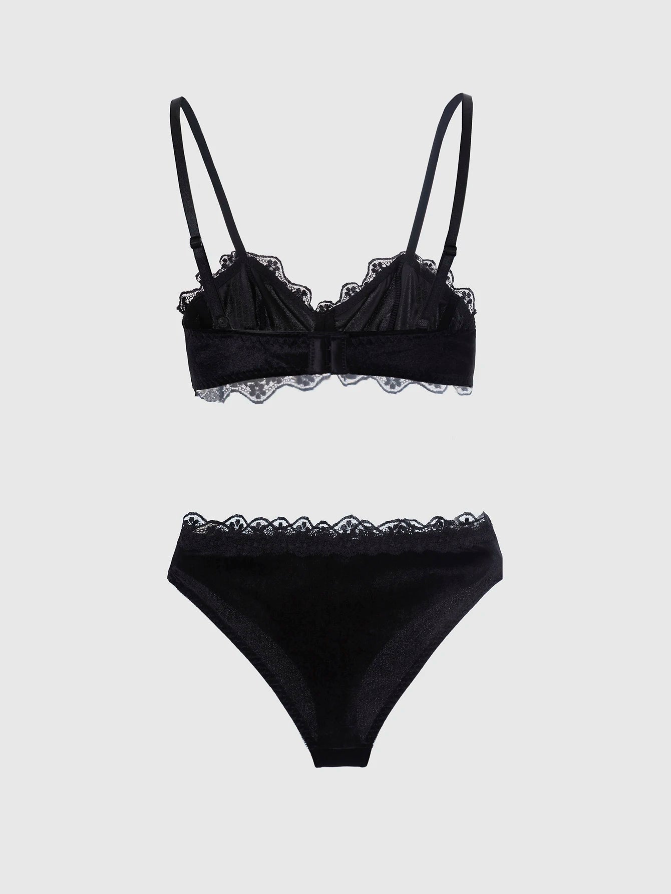Selvaine Vintage Lace Set