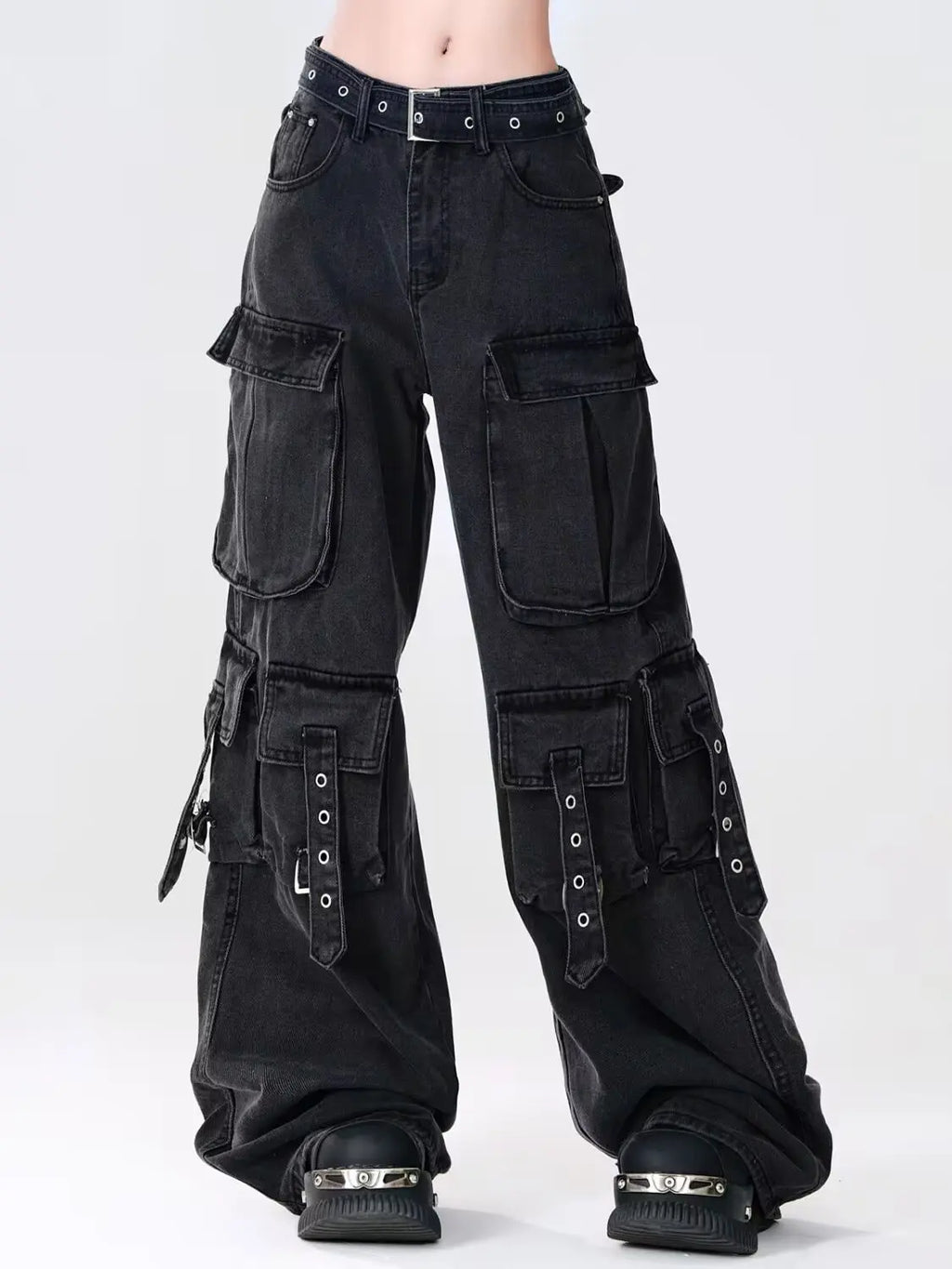 Cyrenne Cargo Jeans